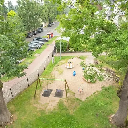 Spacious For 11 With 5 Bedrooms In By Renters Apartment Wroclaw