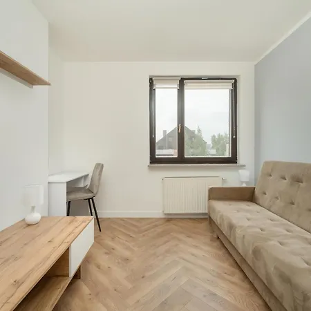 Spacious For 11 With 5 Bedrooms In By Renters Apartmán *