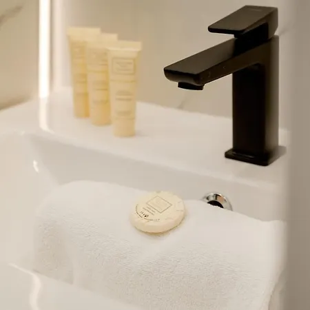 Apartament Spacious For 11 With 5 Bedrooms In By Renters *